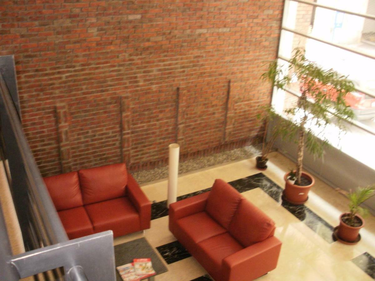 Downtown Garden Isle In Urban Style-Free Parking Apartment Budapest Luaran gambar