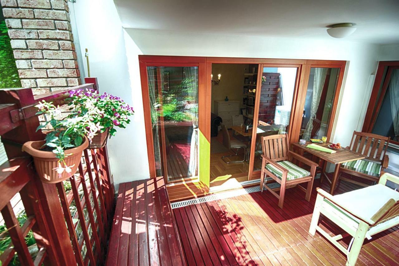 Downtown Garden Isle In Urban Style-Free Parking Apartment Budapest Luaran gambar