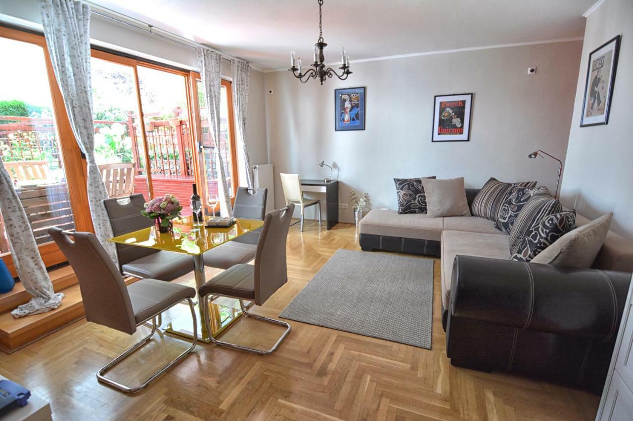 Downtown Garden Isle In Urban Style-Free Parking Apartment Budapest Luaran gambar